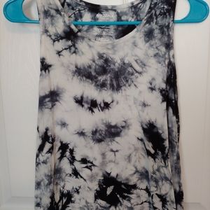 Arizona black tie dye tank